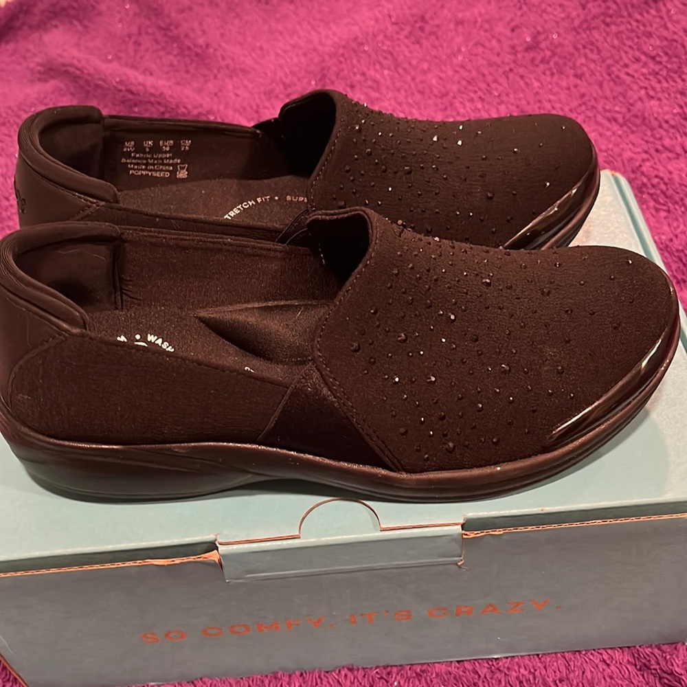 Black BZees slip ons